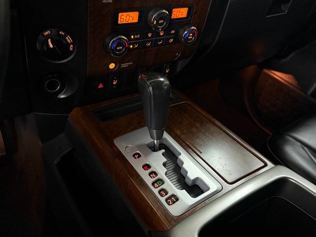 2008 Nissan Titan LE FFV 4x4 Crew Cab Short Bed 4dr (2008.5) | Houston, TX | Houston Auto Credit 2008 Nissan Titan LE FFV 4x4 Crew Cab Short Bed 4dr (2008.5) | Houston, TX | Houston Auto Credit