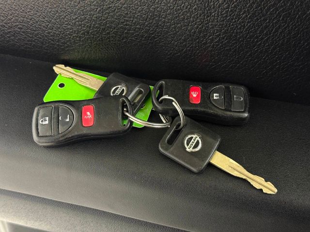 2008 Nissan Titan LE FFV 4x4 Crew Cab Short Bed 4dr (2008.5) | Houston, TX | Houston Auto Credit 2008 Nissan Titan LE FFV 4x4 Crew Cab Short Bed 4dr (2008.5) | Houston, TX | Houston Auto Credit