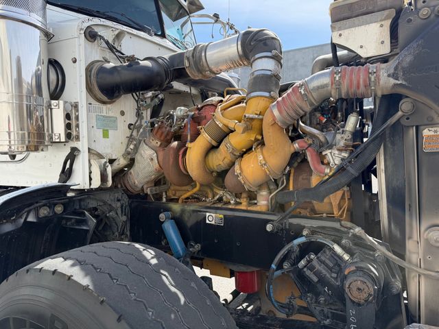 2008 Peterbilt 367 Day Cab