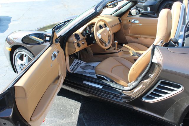 2008 Porsche Boxster S Manual | Granite City, Illinois | MasterCars Company Inc. 2008 Porsche Boxster S Manual | Granite City, Illinois | MasterCars Company Inc.