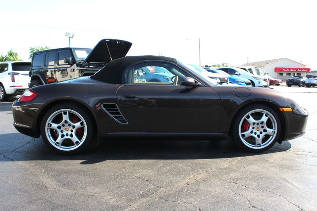 2008 Porsche Boxster S Manual | Granite City, Illinois | MasterCars Company Inc. 2008 Porsche Boxster S Manual | Granite City, Illinois | MasterCars Company Inc.