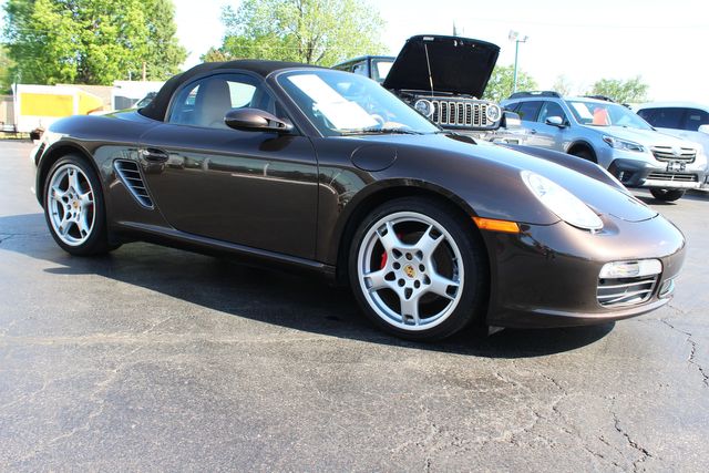 2008 Porsche Boxster S Manual | Granite City, Illinois | MasterCars Company Inc. 2008 Porsche Boxster S Manual | Granite City, Illinois | MasterCars Company Inc.