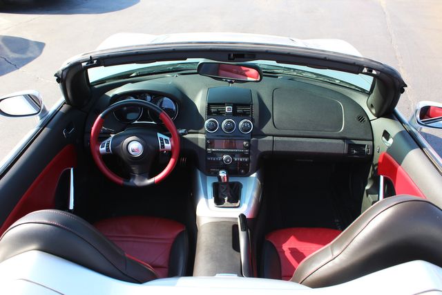 2008 Saturn SKY Red Line | Granite City, Illinois | MasterCars Company Inc.