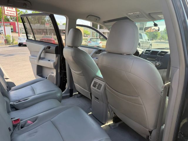 2008 Toyota Highlander Base | Nashville, TN | Auto Mart Used Cars Inc. 2008 Toyota Highlander Base | Nashville, TN | Auto Mart Used Cars Inc.