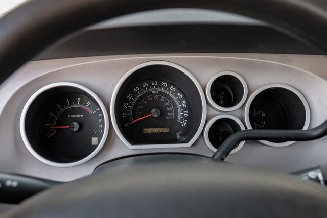 2008 Toyota Tundra SR5 Cruise Control Bed Liner Toolbox Dual Climate 2008 Toyota Tundra SR5 Cruise Control Bed Liner Toolbox Dual Climate