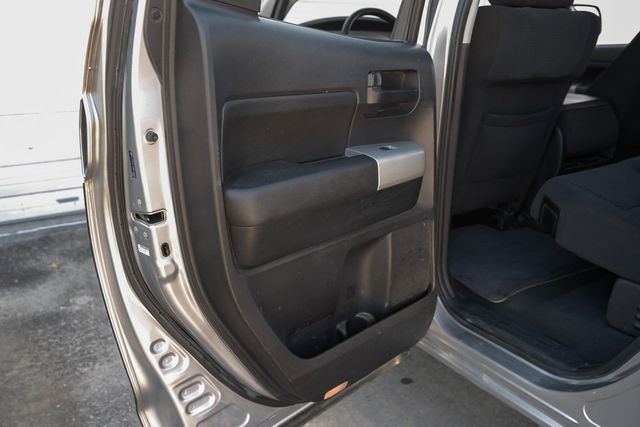 2008 Toyota Tundra SR5 Cruise Control Bed Liner Toolbox Dual Climate 2008 Toyota Tundra SR5 Cruise Control Bed Liner Toolbox Dual Climate