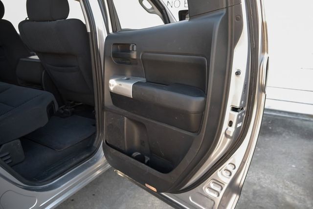 2008 Toyota Tundra SR5 Cruise Control Bed Liner Toolbox Dual Climate 2008 Toyota Tundra SR5 Cruise Control Bed Liner Toolbox Dual Climate