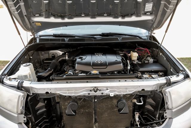 2008 Toyota Tundra SR5 Cruise Control Bed Liner Toolbox Dual Climate 2008 Toyota Tundra SR5 Cruise Control Bed Liner Toolbox Dual Climate