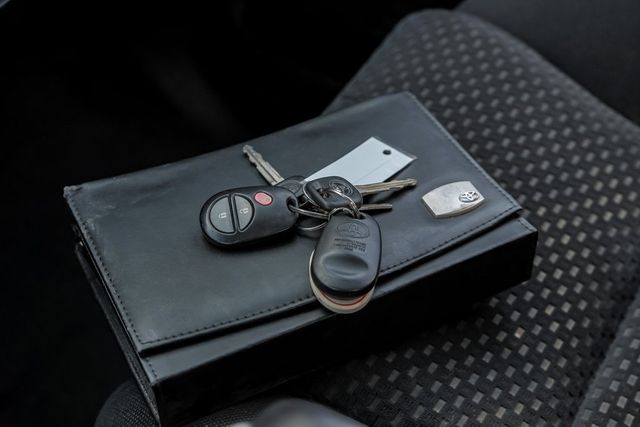 2008 Toyota Tundra SR5 Cruise Control Bed Liner Toolbox Dual Climate 2008 Toyota Tundra SR5 Cruise Control Bed Liner Toolbox Dual Climate