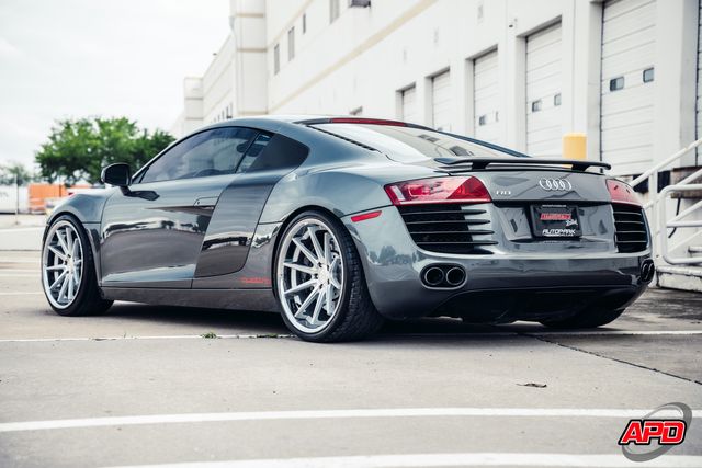 2009 Audi R8 quattro 2009 Audi R8 quattro