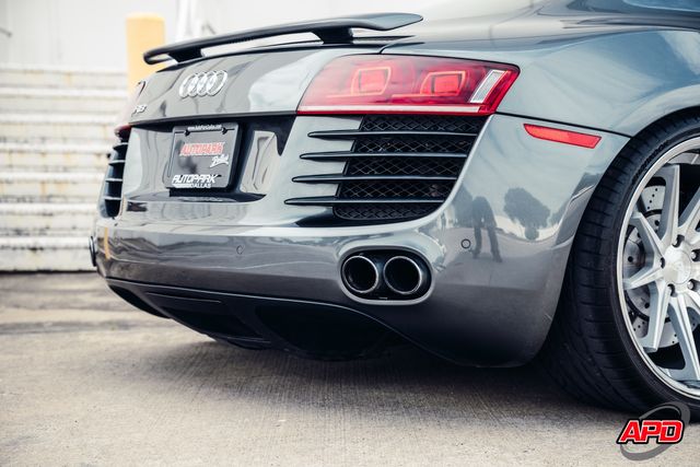 2009 Audi R8 quattro 2009 Audi R8 quattro