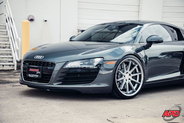 2009 Audi R8 quattro 2009 Audi R8 quattro