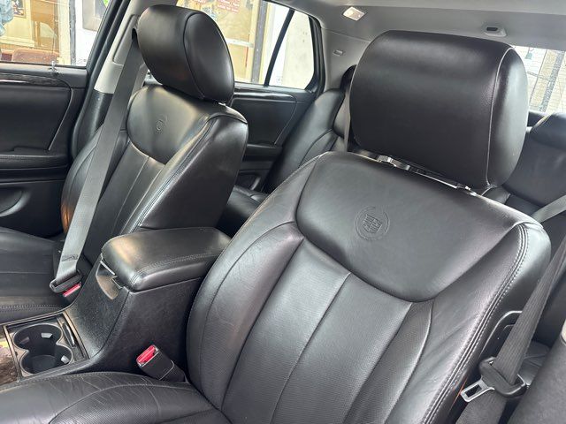 2009 Cadillac DTS Premium Luxury