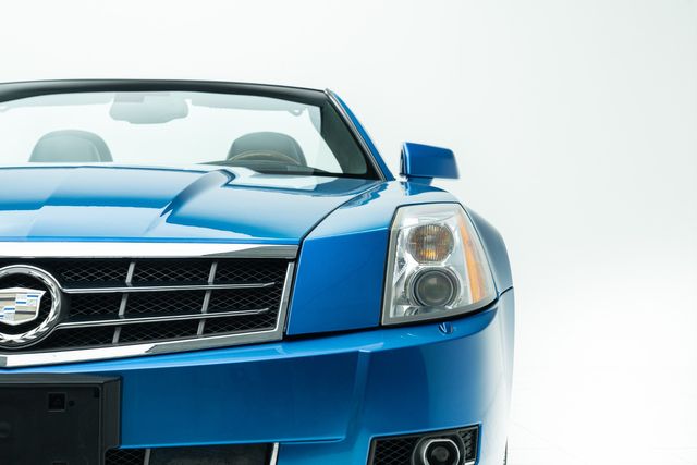 2009 Cadillac XLR Platinum in Electra Blue 1 of 21 | Carrollton, TX | Texas Hot Rides 2009 Cadillac XLR Platinum in Electra Blue 1 of 21 | Carrollton, TX | Texas Hot Rides