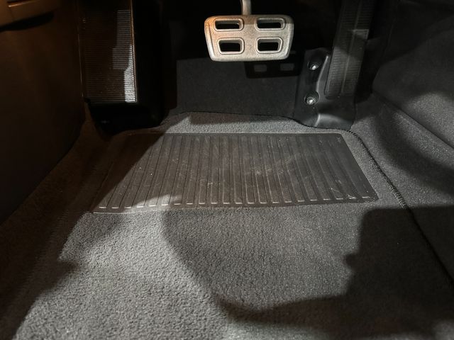 2009 Chevrolet Corvette Coupe 3LT, NPP, Auto, 10 Spoke Alloys, Only 24k | Dallas, Texas | Corvette Warehouse 2009 Chevrolet Corvette Coupe 3LT, NPP, Auto, 10 Spoke Alloys, Only 24k | Dallas, Texas | Corvette Warehouse