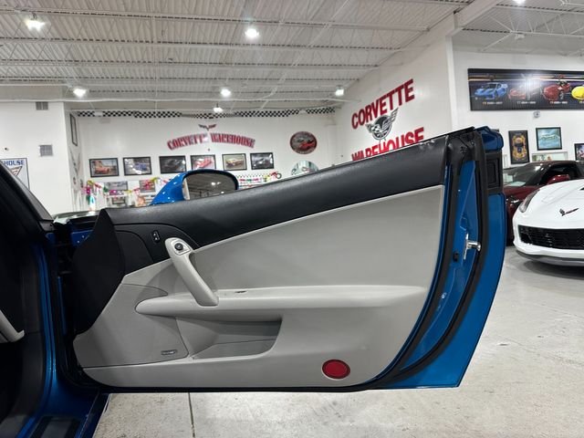 2009 Chevrolet Corvette Coupe 3LT, JSB, Two-Tone, Auto, Chromes, Only 77k | Dallas, Texas | Corvette Warehouse 