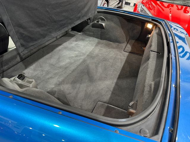 2009 Chevrolet Corvette Coupe 3LT, JSB, Two-Tone, Auto, Chromes, Only 77k | Dallas, Texas | Corvette Warehouse 2009 Chevrolet Corvette Coupe 3LT, JSB, Two-Tone, Auto, Chromes, Only 77k | Dallas, Texas | Corvette Warehouse