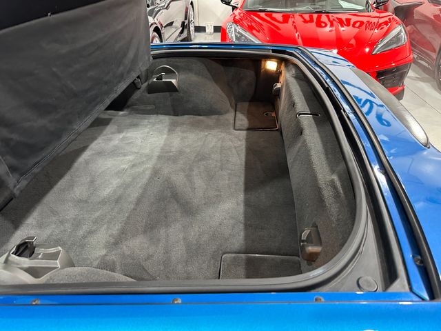 2009 Chevrolet Corvette Coupe 3LT, JSB, Two-Tone, Auto, Chromes, Only 77k | Dallas, Texas | Corvette Warehouse 