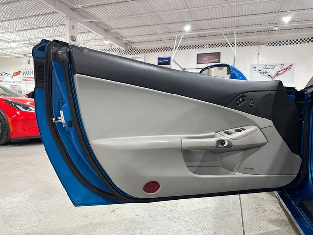 2009 Chevrolet Corvette Coupe 3LT, JSB, Two-Tone, Auto, Chromes, Only 77k | Dallas, Texas | Corvette Warehouse 2009 Chevrolet Corvette Coupe 3LT, JSB, Two-Tone, Auto, Chromes, Only 77k | Dallas, Texas | Corvette Warehouse