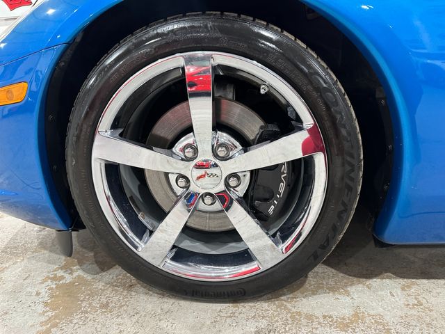 2009 Chevrolet Corvette Coupe 3LT, JSB, Two-Tone, Auto, Chromes, Only 77k | Dallas, Texas | Corvette Warehouse 