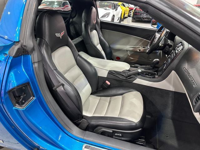 2009 Chevrolet Corvette Coupe 3LT, JSB, Two-Tone, Auto, Chromes, Only 77k | Dallas, Texas | Corvette Warehouse 