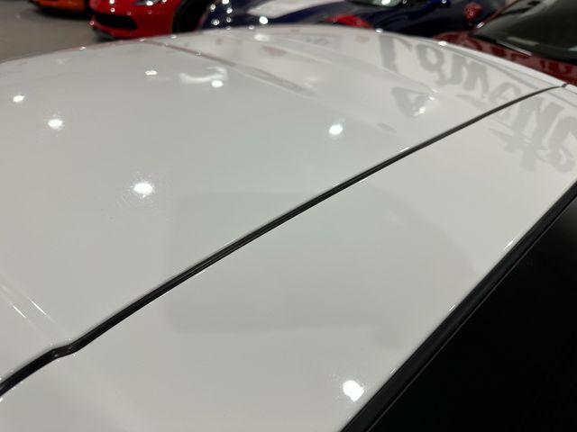 2009 Chevrolet Corvette Coupe 2LT, GU2, Two-Tone, Auto, Chromes, Only 27k | Dallas, Texas | Corvette Warehouse 2009 Chevrolet Corvette Coupe 2LT, GU2, Two-Tone, Auto, Chromes, Only 27k | Dallas, Texas | Corvette Warehouse