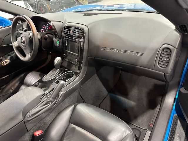 2009 Chevrolet Corvette Coupe Premium, Nav, Auto, 10-Spoke Alloys, 22k | Dallas, Texas | Corvette Warehouse 