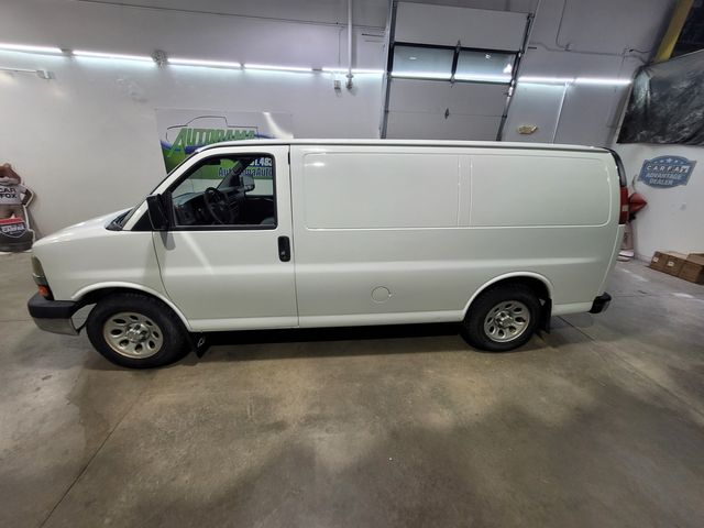 2009 Chevrolet Express 1500 All Wheel Drive, Tool Bins - Transparent | Dickinson, ND | Autorama Auto Sales and Rentals 2009 Chevrolet Express 1500 All Wheel Drive, Tool Bins - Transparent | Dickinson, ND | Autorama Auto Sales and Rentals