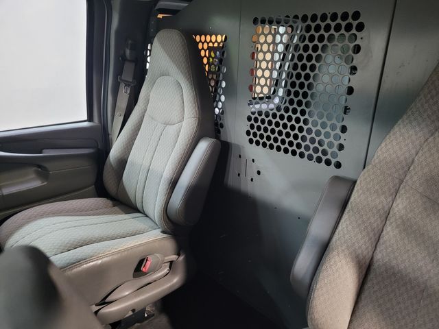 2009 Chevrolet Express 1500 All Wheel Drive, Tool Bins - No Dealer Fees | Dickinson, ND | Autorama Auto Sales and Rentals 2009 Chevrolet Express 1500 All Wheel Drive, Tool Bins - No Dealer Fees | Dickinson, ND | Autorama Auto Sales and Rentals