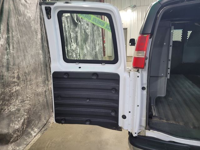 2009 Chevrolet Express 1500 All Wheel Drive, Tool Bins - Transparent | Dickinson, ND | Autorama Auto Sales and Rentals 2009 Chevrolet Express 1500 All Wheel Drive, Tool Bins - Transparent | Dickinson, ND | Autorama Auto Sales and Rentals