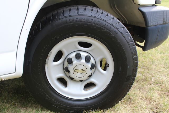 2009 Chevrolet Express RWD 2500 | Roscoe, IL | Autoland Outlets 2009 Chevrolet Express RWD 2500 | Roscoe, IL | Autoland Outlets