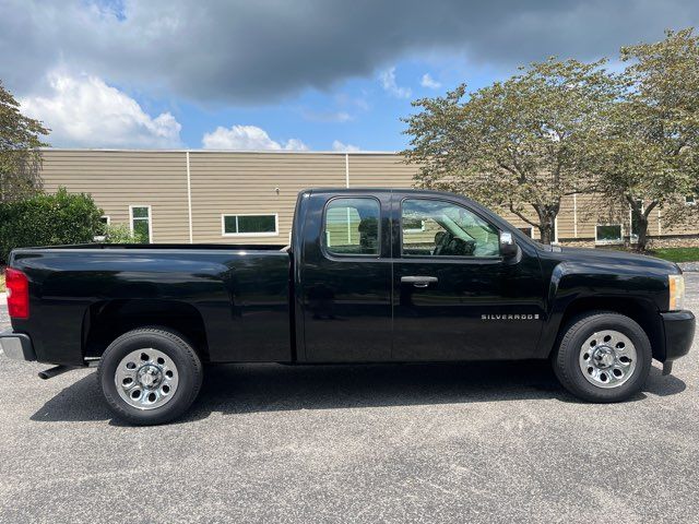 2009 Chevrolet Silverado 1500LS 4DR EXTENDED CAB 2WD Imports and More Inc 2009 Chevrolet Silverado 1500LS 4DR EXTENDED CAB 2WD Imports and More Inc
