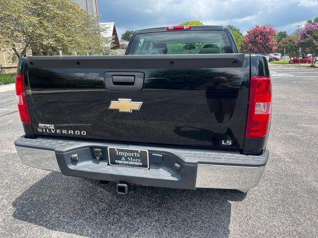 2009 Chevrolet Silverado 1500LS 4DR EXTENDED CAB 2WD Imports and More Inc 2009 Chevrolet Silverado 1500LS 4DR EXTENDED CAB 2WD Imports and More Inc