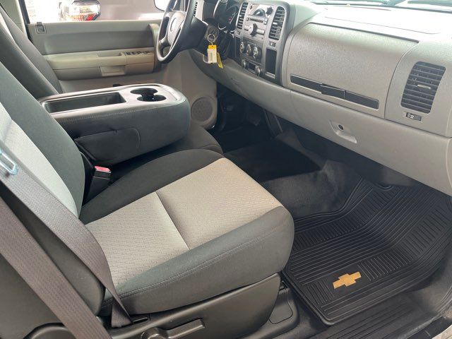 2009 Chevrolet Silverado 1500LS 4DR EXTENDED CAB 2WD Imports and More Inc 2009 Chevrolet Silverado 1500LS 4DR EXTENDED CAB 2WD Imports and More Inc