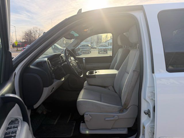 2009 Chevrolet Silverado 2500HD LT | Dickinson, ND | Heiser Motors 2009 Chevrolet Silverado 2500HD LT | Dickinson, ND | Heiser Motors