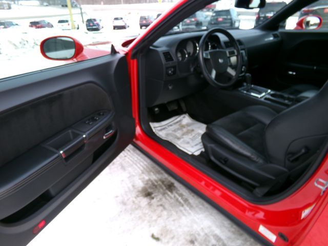 2009 Dodge Challenger SRT8