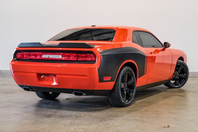 2009 Dodge Challenger R/T,5.7 HEMI V-8, AUTO, BLACK 20'S,ONLY 55K | Carrollton, TX | Texas Vehicle Exchange