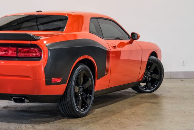 2009 Dodge Challenger R/T,5.7 HEMI V-8, AUTO, BLACK 20'S,ONLY 55K | Carrollton, TX | Texas Vehicle Exchange