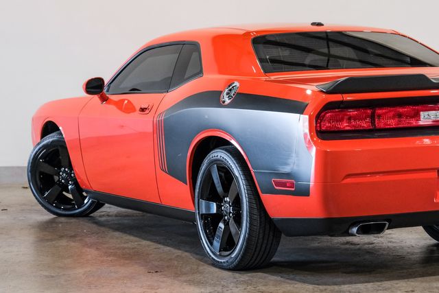 2009 Dodge Challenger R/T,5.7 HEMI V-8, AUTO, BLACK 20'S,ONLY 55K | Carrollton, TX | Texas Vehicle Exchange