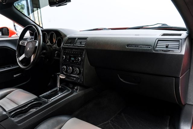 2009 Dodge Challenger R/T,5.7 HEMI V-8, AUTO, BLACK 20'S,ONLY 55K | Carrollton, TX | Texas Vehicle Exchange 2009 Dodge Challenger R/T,5.7 HEMI V-8, AUTO, BLACK 20'S,ONLY 55K | Carrollton, TX | Texas Vehicle Exchange