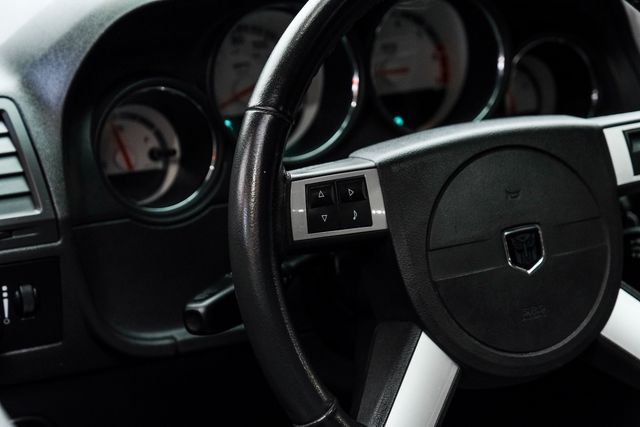 2009 Dodge Challenger R/T,5.7 HEMI V-8, AUTO, BLACK 20'S,ONLY 55K | Carrollton, TX | Texas Vehicle Exchange