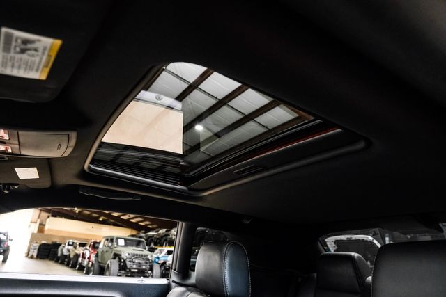 2009 Dodge Challenger R/T,5.7 HEMI V-8, AUTO, BLACK 20'S,ONLY 55K | Carrollton, TX | Texas Vehicle Exchange