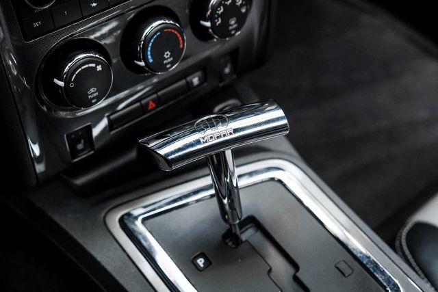 2009 Dodge Challenger R/T,5.7 HEMI V-8, AUTO, BLACK 20'S,ONLY 55K | Carrollton, TX | Texas Vehicle Exchange 2009 Dodge Challenger R/T,5.7 HEMI V-8, AUTO, BLACK 20'S,ONLY 55K | Carrollton, TX | Texas Vehicle Exchange