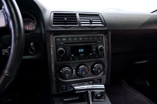 2009 Dodge Challenger R/T,5.7 HEMI V-8, AUTO, BLACK 20'S,ONLY 55K | Carrollton, TX | Texas Vehicle Exchange 2009 Dodge Challenger R/T,5.7 HEMI V-8, AUTO, BLACK 20'S,ONLY 55K | Carrollton, TX | Texas Vehicle Exchange