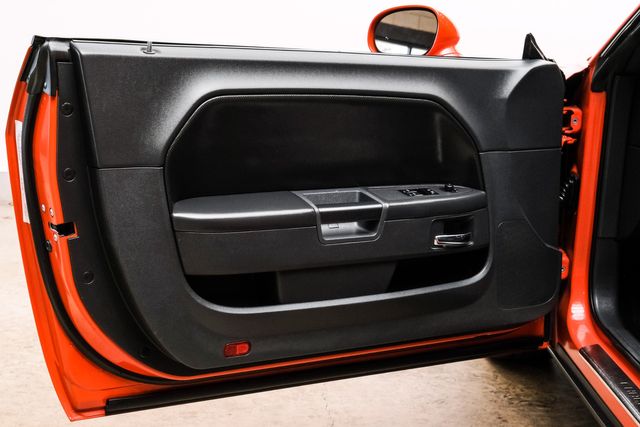 2009 Dodge Challenger R/T,5.7 HEMI V-8, AUTO, BLACK 20'S,ONLY 55K | Carrollton, TX | Texas Vehicle Exchange 2009 Dodge Challenger R/T,5.7 HEMI V-8, AUTO, BLACK 20'S,ONLY 55K | Carrollton, TX | Texas Vehicle Exchange