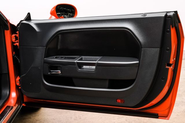 2009 Dodge Challenger R/T,5.7 HEMI V-8, AUTO, BLACK 20'S,ONLY 55K | Carrollton, TX | Texas Vehicle Exchange