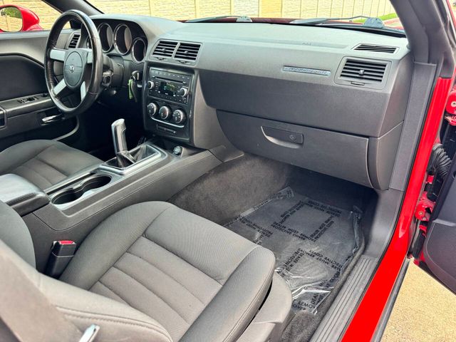 2009 Dodge Challenger R/T 2dr Coupe | Houston, TX | Houston Auto Credit 2009 Dodge Challenger R/T 2dr Coupe | Houston, TX | Houston Auto Credit