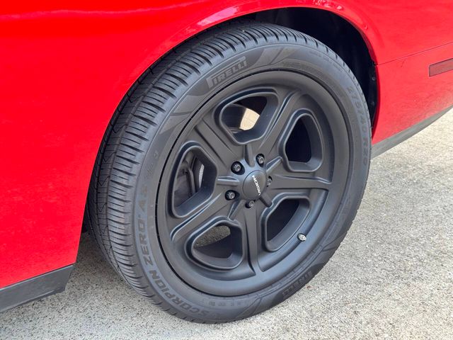 2009 Dodge Challenger R/T 2dr Coupe | Houston, TX | Houston Auto Credit 2009 Dodge Challenger R/T 2dr Coupe | Houston, TX | Houston Auto Credit