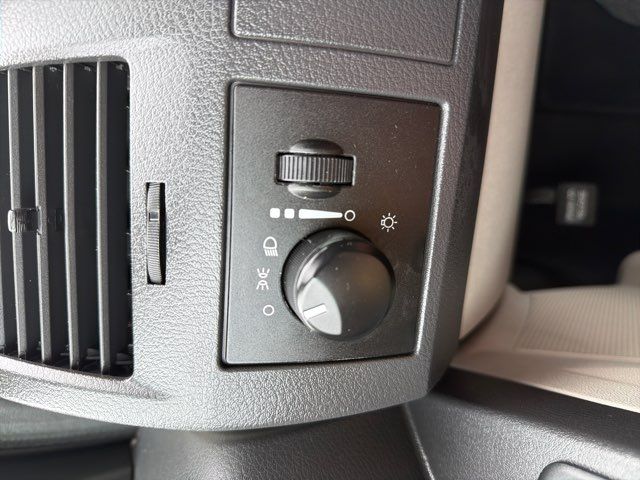 2009 Dodge Grand Caravan SE Imports and More Inc 2009 Dodge Grand Caravan SE Imports and More Inc
