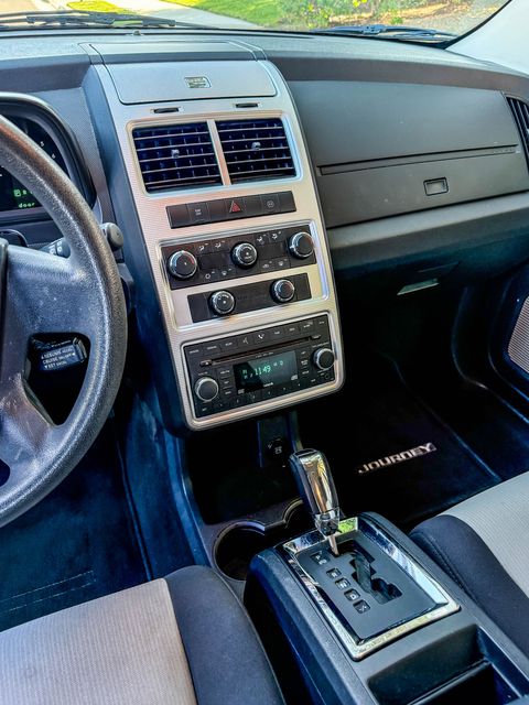 2009 Dodge Journey SXT | Agoura Hills, CA | SoCal Auto Group 2009 Dodge Journey SXT | Agoura Hills, CA | SoCal Auto Group